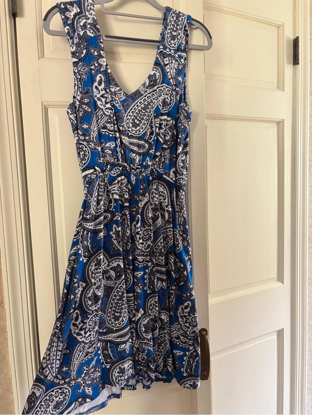 Cynthia Rowley Blue & White Paisley V-Neck Mini Dress